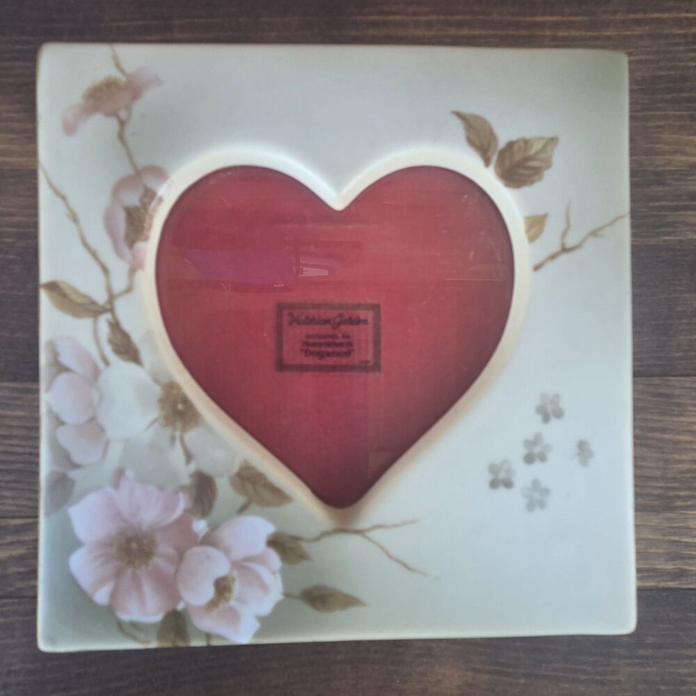 Vintage Hummelwerk Victorian Garden Dogwood 5x5 Heart Porcelain Photo Frame